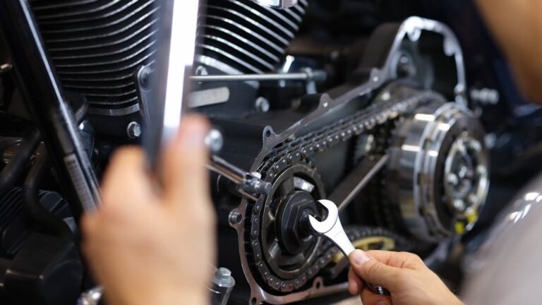 Taller de reparación y mantenimiento de motos en Tarragona